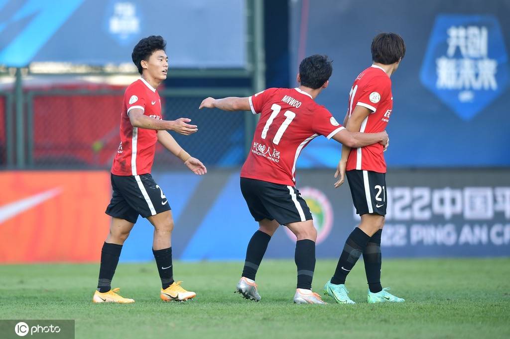 胜负天平倾斜，球队敢于冒险一搏