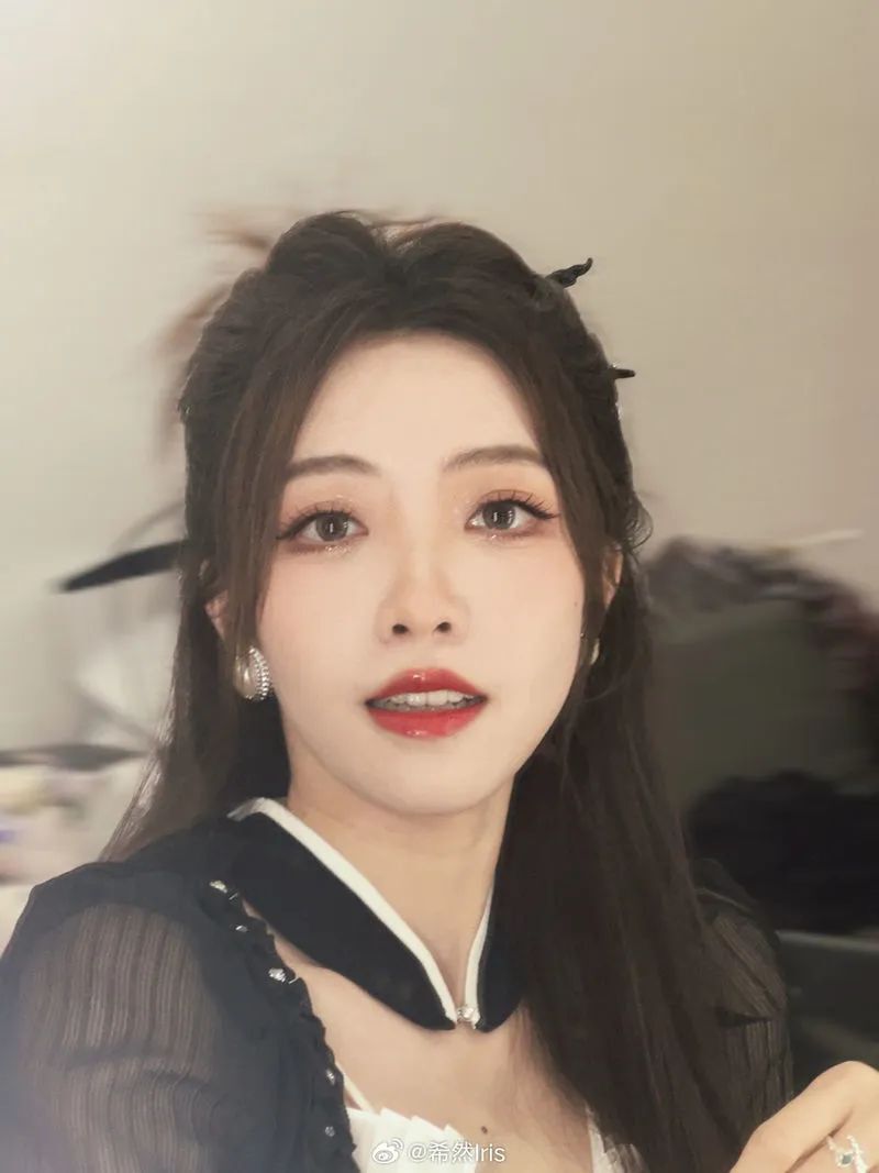 包含HLE轻取NS，Uzi高光表现的词条